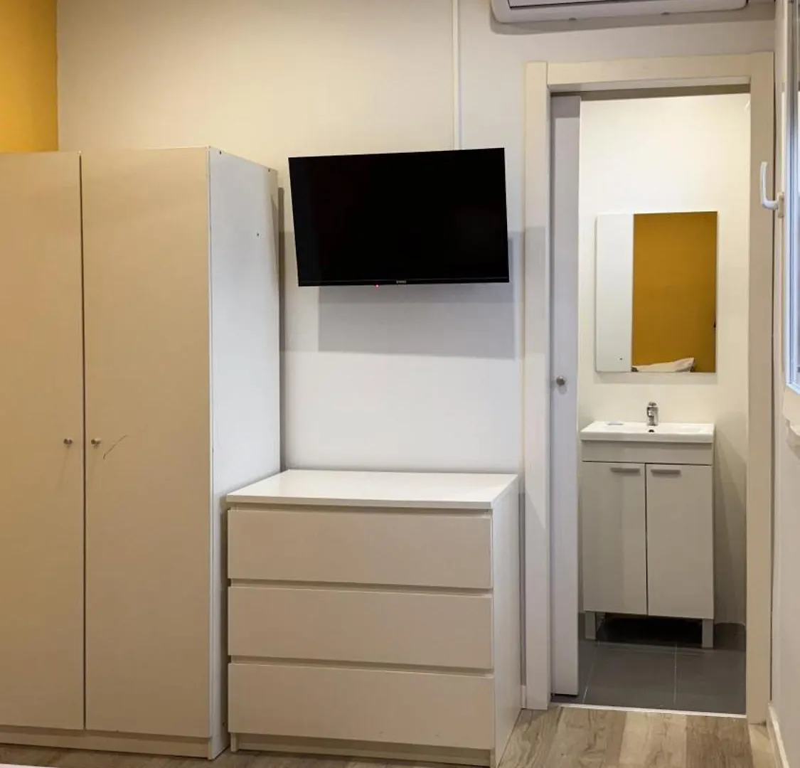 Hostal Oliveta Budget Barcelona