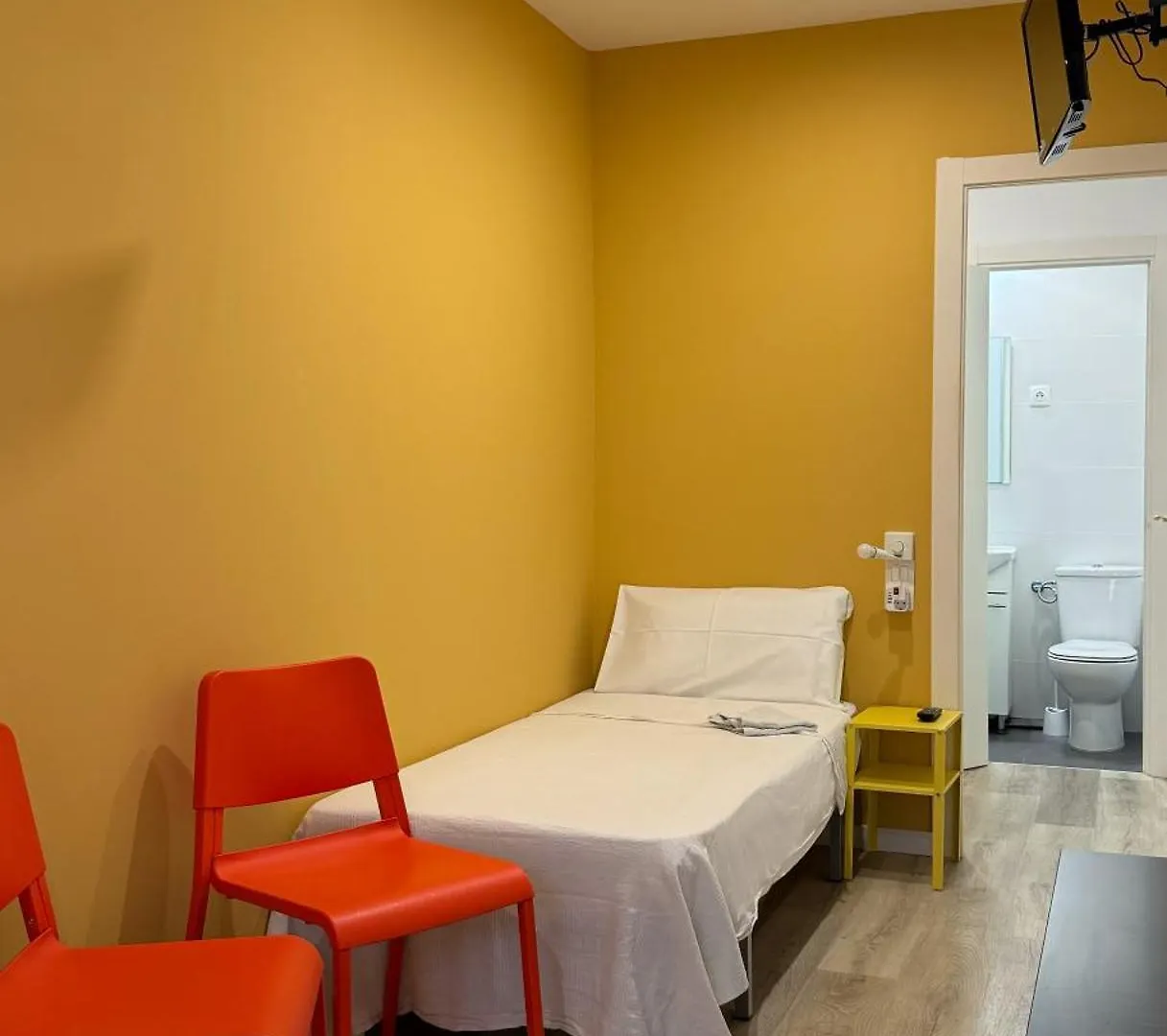 Hostal Oliveta Budget Barcelona